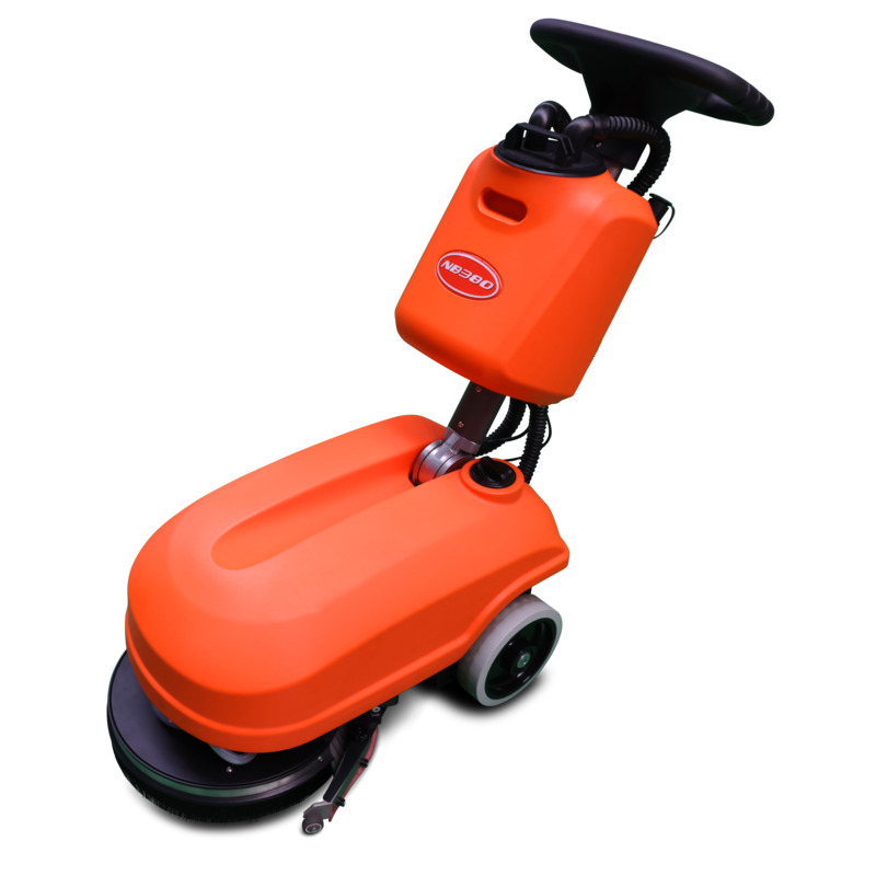 Noblelift NB380 Schrubber 380mm 10l Kapazität 2x 12V 32Ah Batterie und Ladegerät
